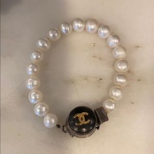 Vintage Chanel silver button clasp pearl bracelet